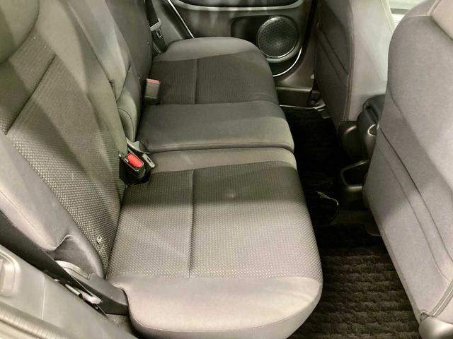 ヴェゼル ハイブリッドＸ・ホンダセンシング　レーダークルコン　シ－トヒ－タ－　レーンキープ　横滑防止　Ｒカメラ　ドラレコ　ＥＴＣ車載器　サイドエアバック　ＤＶＤ再生　４ＷＤ　Ｂｌｕｅｔｏｏｔｈ接続　寒冷地仕様　ＬＥＤヘッドライト　フルセグＴＶ（21枚目）