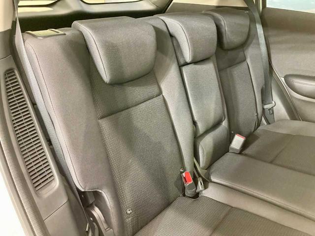 ヴェゼル ハイブリッドＸ・ホンダセンシング　レーダークルコン　シ－トヒ－タ－　レーンキープ　横滑防止　Ｒカメラ　ドラレコ　ＥＴＣ車載器　サイドエアバック　ＤＶＤ再生　４ＷＤ　Ｂｌｕｅｔｏｏｔｈ接続　寒冷地仕様　ＬＥＤヘッドライト　フルセグＴＶ（22枚目）