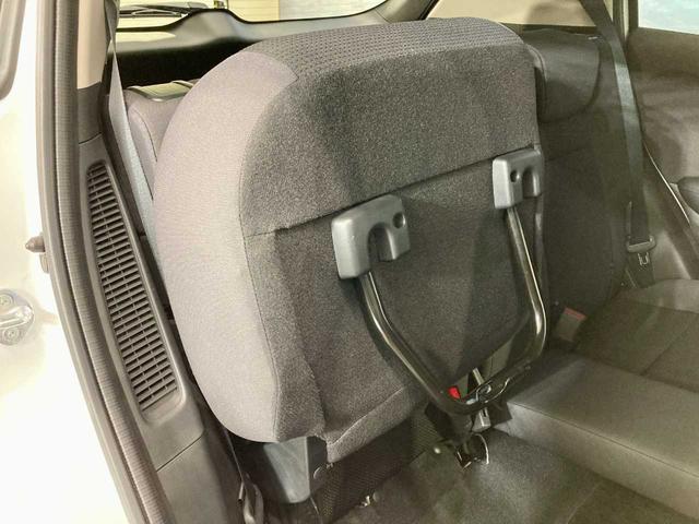 ヴェゼル ハイブリッドＸ・ホンダセンシング　レーダークルコン　シ－トヒ－タ－　レーンキープ　横滑防止　Ｒカメラ　ドラレコ　ＥＴＣ車載器　サイドエアバック　ＤＶＤ再生　４ＷＤ　Ｂｌｕｅｔｏｏｔｈ接続　寒冷地仕様　ＬＥＤヘッドライト　フルセグＴＶ（23枚目）