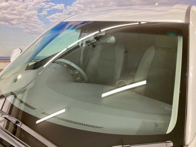 ヴェゼル ハイブリッドＸ・ホンダセンシング　レーダークルコン　シ－トヒ－タ－　レーンキープ　横滑防止　Ｒカメラ　ドラレコ　ＥＴＣ車載器　サイドエアバック　ＤＶＤ再生　４ＷＤ　Ｂｌｕｅｔｏｏｔｈ接続　寒冷地仕様　ＬＥＤヘッドライト　フルセグＴＶ（48枚目）