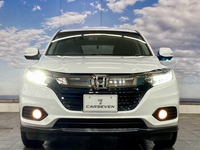 ヴェゼル ハイブリッドＸ・ホンダセンシング　レーダークルコン　シ－トヒ－タ－　レーンキープ　横滑防止　Ｒカメラ　ドラレコ　ＥＴＣ車載器　サイドエアバック　ＤＶＤ再生　４ＷＤ　Ｂｌｕｅｔｏｏｔｈ接続　寒冷地仕様　ＬＥＤヘッドライト　フルセグＴＶ（65枚目）