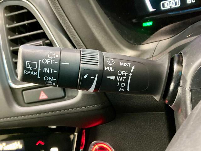 ヴェゼル ハイブリッドＸ・ホンダセンシング　レーダークルコン　シ－トヒ－タ－　レーンキープ　横滑防止　Ｒカメラ　ドラレコ　ＥＴＣ車載器　サイドエアバック　ＤＶＤ再生　４ＷＤ　Ｂｌｕｅｔｏｏｔｈ接続　寒冷地仕様　ＬＥＤヘッドライト　フルセグＴＶ（77枚目）