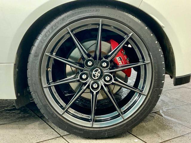 GRヤリス RZ ハイパフォーマンス BTオーディオ 追従クルコン 地デジ Iストップ LEDヘッド ナビ&TV 盗難防止システム バックガイドモニター Cソナー AWD フルオートエアコン 横滑り防止装置付き スマートキ- ABS付き(7枚目)