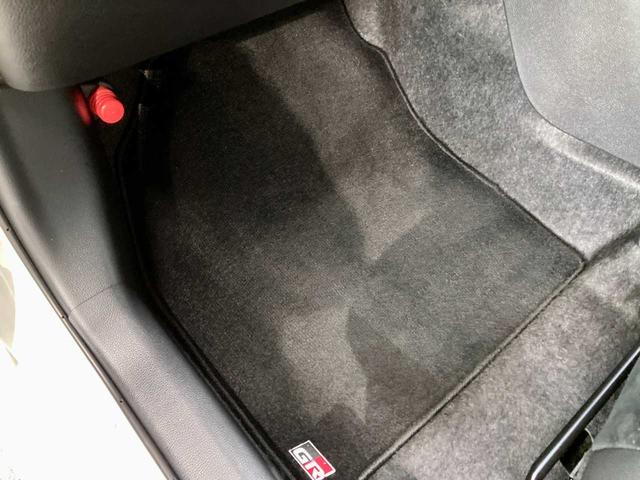 GRヤリス RZ ハイパフォーマンス BTオーディオ 追従クルコン 地デジ Iストップ LEDヘッド ナビ&TV 盗難防止システム バックガイドモニター Cソナー AWD フルオートエアコン 横滑り防止装置付き スマートキ- ABS付き(58枚目)