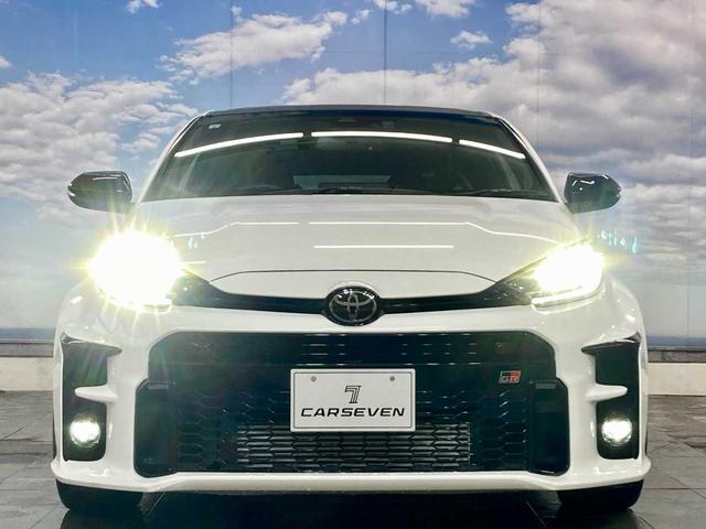 GRヤリス RZ ハイパフォーマンス BTオーディオ 追従クルコン 地デジ Iストップ LEDヘッド ナビ&TV 盗難防止システム バックガイドモニター Cソナー AWD フルオートエアコン 横滑り防止装置付き スマートキ- ABS付き(63枚目)