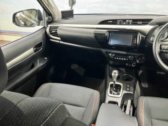 ハイラックス Z スペアキー 寒冷地仕様 ターボ付 BLUETOOTH レーダーC センターデフロック ETC搭載 バックモニタ アイドリングSTOP フルセグ地デジ LEDヘッドランプ クリアランスソナ リフトアップ(35枚目)