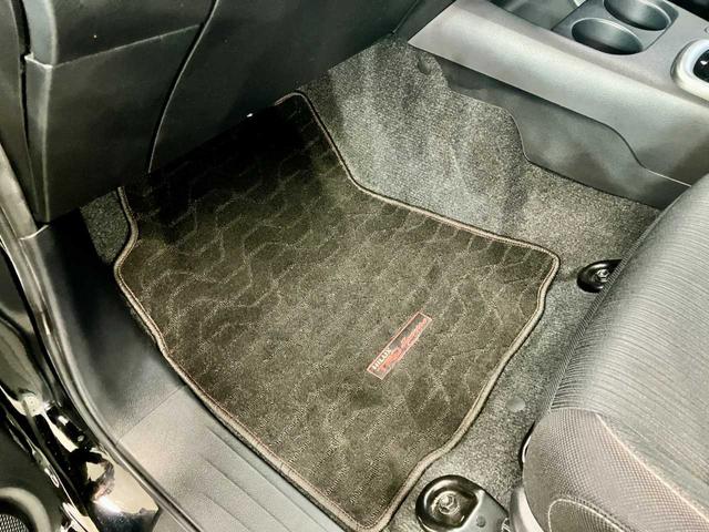 ハイラックス Z スペアキー 寒冷地仕様 ターボ付 BLUETOOTH レーダーC センターデフロック ETC搭載 バックモニタ アイドリングSTOP フルセグ地デジ LEDヘッドランプ クリアランスソナ リフトアップ(60枚目)