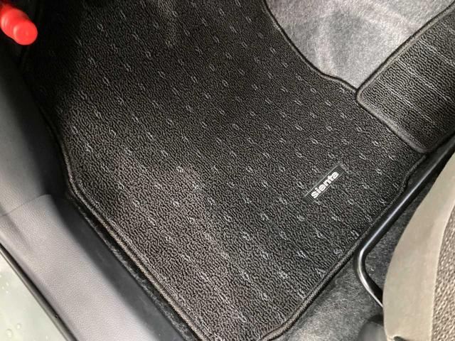 シエンタ ハイブリッドZ 寒冷地仕様車 ワンオーナー スペアキー 前席シートヒーター ETC2.0 3列シート 禁煙 アラウンドビューモニター Bluetooth搭載 パークアシスト 追従クルーズ 衝突軽減装置 メモリーナビ(48枚目)