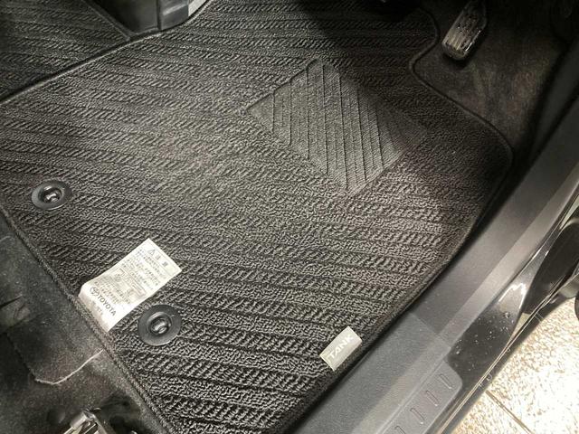 タンク G ユーザー買取ワンオーナー/スタッドレス付エンスタ付/寒冷地仕様/フルセグTV/ナビBluetooth/アラウンドビュー両側電動スライドドア(31枚目)