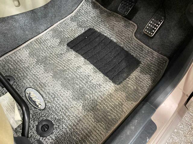ミラ Ｘスペシャル　夏冬タイヤ付き　寒冷地仕様　ユーザー買取　フルタイム４ＷＤ　リモコンキー　ドライブレコーダー　セキュリティアラーム　パワーウインドウ　エアバック　パワステ　ＡＢＳ　衝突安全ボディ（29枚目）