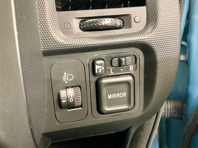 フィット 1.3A 寒冷地仕様 夏冬タイヤ付き 4WD キーレスエントリー 電動格納ミラー チップアップシート ABS パワステ パワーウィンドウ(37枚目)