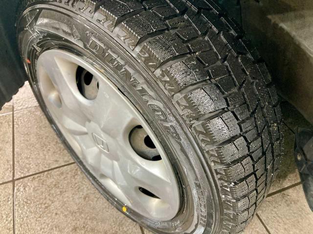 フィット 1.3A 寒冷地仕様 夏冬タイヤ付き 4WD キーレスエントリー 電動格納ミラー チップアップシート ABS パワステ パワーウィンドウ(38枚目)