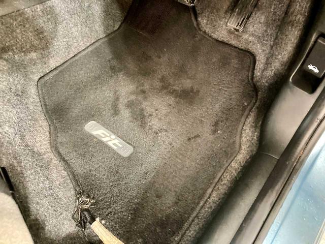 フィット 1.3A 寒冷地仕様 夏冬タイヤ付き 4WD キーレスエントリー 電動格納ミラー チップアップシート ABS パワステ パワーウィンドウ(58枚目)