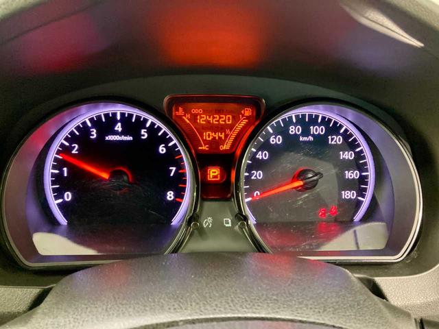 ノート Ｘ　ＦＯＵＲ　夏冬タイヤ付き　エンジンスターター　禁煙　ＥＴＣ　衝突安全ボディ　ワンセグＴＶ　パワーステアリング　ＡＵＸ端子　メモリーナビ付き　切替４ＷＤ　ＤＶＤ再生可（15枚目）