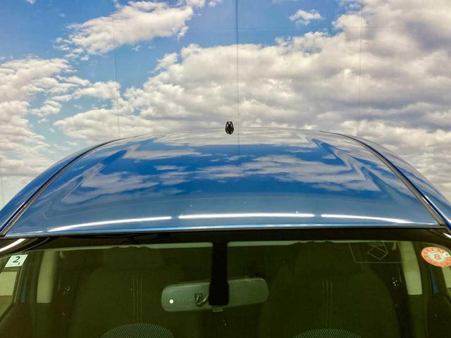 ノート Ｘ　ＦＯＵＲ　夏冬タイヤ付き　エンジンスターター　禁煙　ＥＴＣ　衝突安全ボディ　ワンセグＴＶ　パワーステアリング　ＡＵＸ端子　メモリーナビ付き　切替４ＷＤ　ＤＶＤ再生可（29枚目）