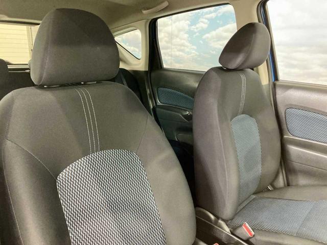 ノート Ｘ　ＦＯＵＲ　夏冬タイヤ付き　エンジンスターター　禁煙　ＥＴＣ　衝突安全ボディ　ワンセグＴＶ　パワーステアリング　ＡＵＸ端子　メモリーナビ付き　切替４ＷＤ　ＤＶＤ再生可（38枚目）