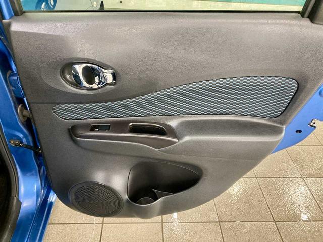 ノート Ｘ　ＦＯＵＲ　夏冬タイヤ付き　エンジンスターター　禁煙　ＥＴＣ　衝突安全ボディ　ワンセグＴＶ　パワーステアリング　ＡＵＸ端子　メモリーナビ付き　切替４ＷＤ　ＤＶＤ再生可（40枚目）