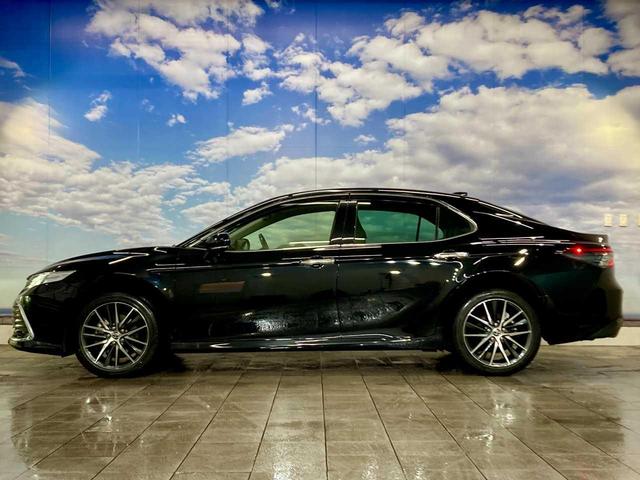 カムリ Ｇレザーパッケージ　夏冬タイヤ付き　スペアキー　エンジンスターター　寒冷地仕様　本革　レーンキープアシスト　Ｂｌｕｅｔｏｏｔｈ　全周囲カメラ　ワンオーナー　メモリーナビ　レーダークルーズコントロール　ＬＥＤ　フルセグＴＶ（17枚目）