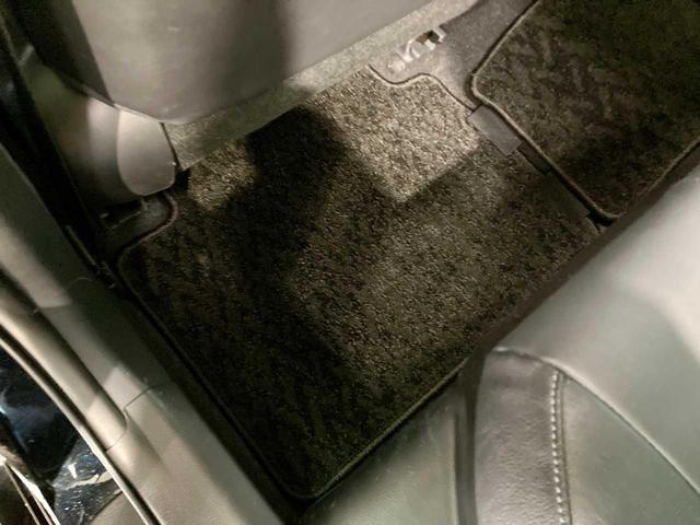 カムリ Ｇレザーパッケージ　夏冬タイヤ付き　スペアキー　エンジンスターター　寒冷地仕様　本革　レーンキープアシスト　Ｂｌｕｅｔｏｏｔｈ　全周囲カメラ　ワンオーナー　メモリーナビ　レーダークルーズコントロール　ＬＥＤ　フルセグＴＶ（53枚目）