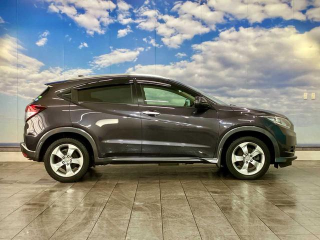 ヴェゼル ハイブリッドＸ・Ｌパッケージ　Ｂｌｕｅｔｏｏｔｈ対応　メモリナビ　寒冷地　ナビ＆ＴＶ　Ｒカメラ　フルタイム４ＷＤ　盗難防止システム　ＬＥＤライト　シートヒータ　キーレス　オートクルーズコントロール　電動格納ミラー　サイドＳＲＳ（14枚目）