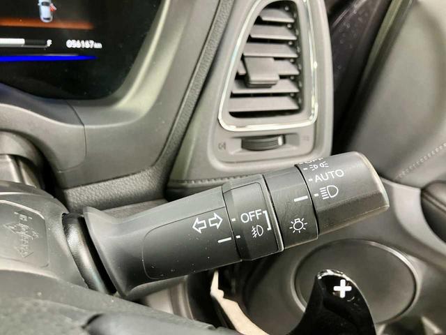 ヴェゼル ハイブリッドＸ・Ｌパッケージ　Ｂｌｕｅｔｏｏｔｈ対応　メモリナビ　寒冷地　ナビ＆ＴＶ　Ｒカメラ　フルタイム４ＷＤ　盗難防止システム　ＬＥＤライト　シートヒータ　キーレス　オートクルーズコントロール　電動格納ミラー　サイドＳＲＳ（26枚目）