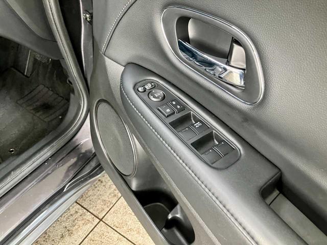 ヴェゼル ハイブリッドＸ・Ｌパッケージ　Ｂｌｕｅｔｏｏｔｈ対応　メモリナビ　寒冷地　ナビ＆ＴＶ　Ｒカメラ　フルタイム４ＷＤ　盗難防止システム　ＬＥＤライト　シートヒータ　キーレス　オートクルーズコントロール　電動格納ミラー　サイドＳＲＳ（36枚目）