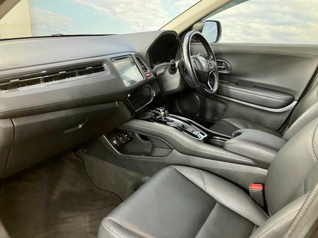 ヴェゼル ハイブリッドＸ・Ｌパッケージ　Ｂｌｕｅｔｏｏｔｈ対応　メモリナビ　寒冷地　ナビ＆ＴＶ　Ｒカメラ　フルタイム４ＷＤ　盗難防止システム　ＬＥＤライト　シートヒータ　キーレス　オートクルーズコントロール　電動格納ミラー　サイドＳＲＳ（53枚目）