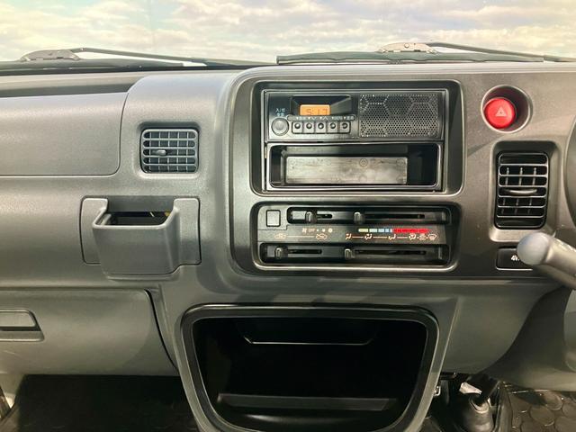 ハイゼットトラック ローダンプ　夏冬タイヤ付き　ダンプ　取扱説明書　メンテナスノート　スペアキー　ラジオ　灰皿（3枚目）