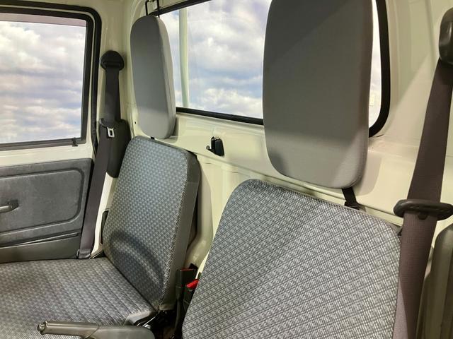 ハイゼットトラック ローダンプ　夏冬タイヤ付き　ダンプ　取扱説明書　メンテナスノート　スペアキー　ラジオ　灰皿（74枚目）