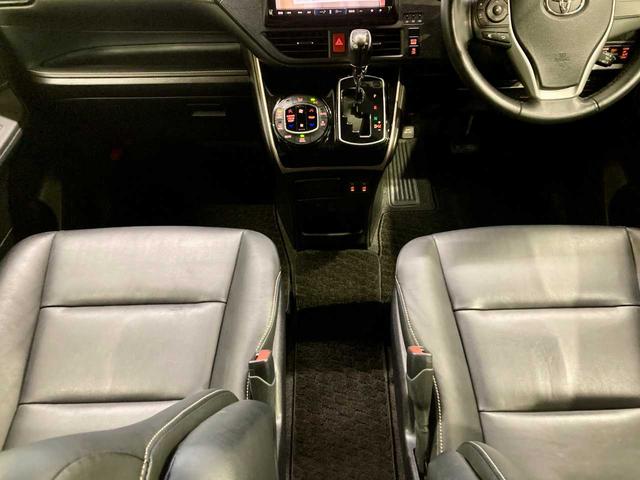 エスクァイア Ｇｉ　ブラックテーラード　夏冬タイヤ付き　寒冷地仕様　スペアキー　エンジンスターター　Ｂｌｕｅｔｏｏｔｈ搭載　バックカメラ　衝突軽減ブレーキ　両側パワースライドドア　シートヒーター　ＥＴＣ　メモリーナビ　ＬＥＤヘッドライト（50枚目）