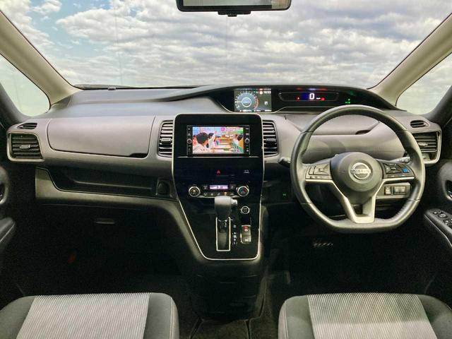 セレナ ハイウェイスターＶ　寒冷地仕様　Ｂｌｕｅｔｏｏｔｈ搭載　ＥＴＣ　ＬＥＤライト　ドラレコ　衝突被害軽減　前後ソナー　ウォークスルー　両側パワ－スライドドア　アラウンドビュ－モニター　パーキングアシスト　追従クルーズ　４ＷＤ（3枚目）