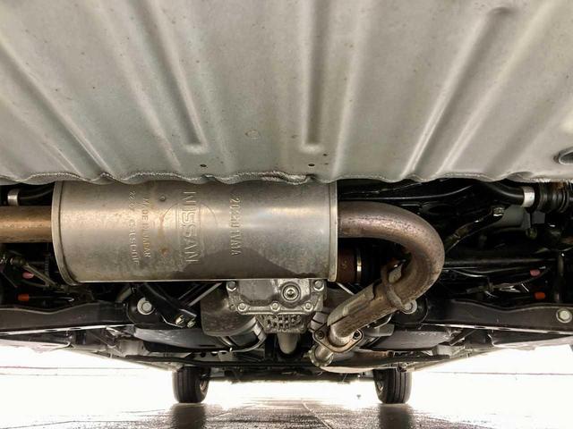 セレナ ハイウェイスターＶ　寒冷地仕様　Ｂｌｕｅｔｏｏｔｈ搭載　ＥＴＣ　ＬＥＤライト　ドラレコ　衝突被害軽減　前後ソナー　ウォークスルー　両側パワ－スライドドア　アラウンドビュ－モニター　パーキングアシスト　追従クルーズ　４ＷＤ（9枚目）