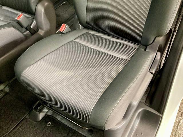 セレナ ハイウェイスターＶ　寒冷地仕様　Ｂｌｕｅｔｏｏｔｈ搭載　ＥＴＣ　ＬＥＤライト　ドラレコ　衝突被害軽減　前後ソナー　ウォークスルー　両側パワ－スライドドア　アラウンドビュ－モニター　パーキングアシスト　追従クルーズ　４ＷＤ（30枚目）