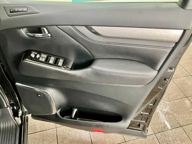 アルファード 3.5エグゼクティブラウンジS 純正エンジンスターター 純正フリップダウンモニター ダウンサス ツインサンルーフ レーダークルーズコントロール シートエアコン コーナーセンサ 禁煙車 サンルーフ ETC2.0 寒冷地仕様 ワンオーナ(39枚目)