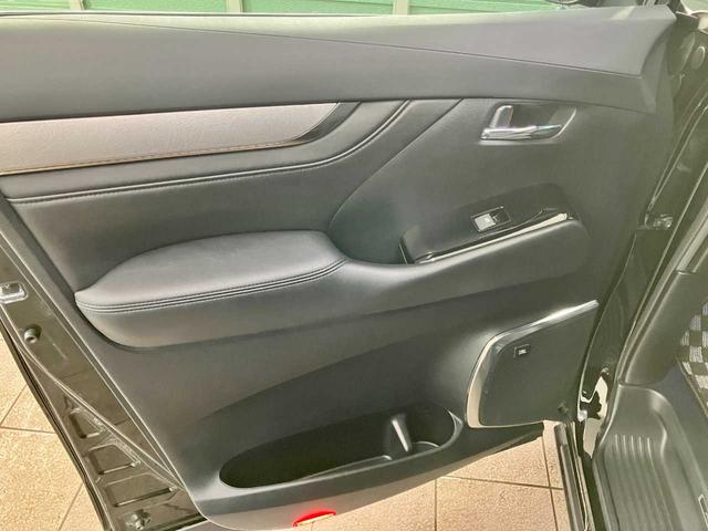 アルファード 3.5エグゼクティブラウンジS 純正エンジンスターター 純正フリップダウンモニター ダウンサス ツインサンルーフ レーダークルーズコントロール シートエアコン コーナーセンサ 禁煙車 サンルーフ ETC2.0 寒冷地仕様 ワンオーナ(55枚目)