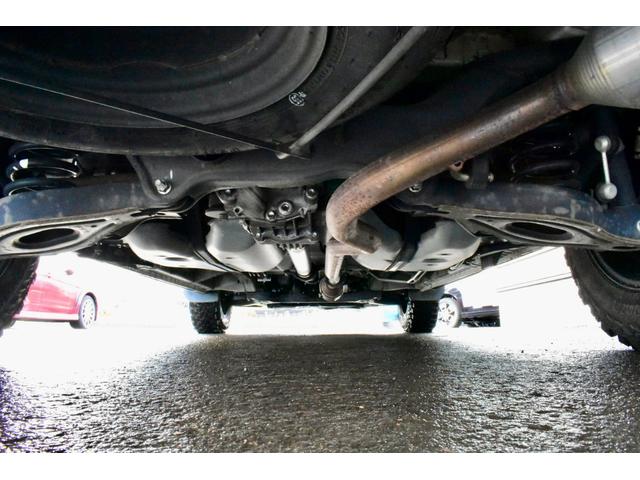 デリカＤ：５ シャモニー　４ＷＤ　本州仕入　１オーナー　ジオランダーＭ／Ｔ　新品フロントガード　両側電動スライドドア　シートヒーター　シートカバー付き（21枚目）