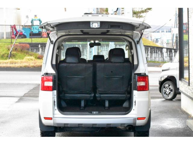 デリカＤ：５ シャモニー　４ＷＤ　本州仕入　１オーナー　ジオランダーＭ／Ｔ　新品フロントガード　両側電動スライドドア　シートヒーター　シートカバー付き（29枚目）