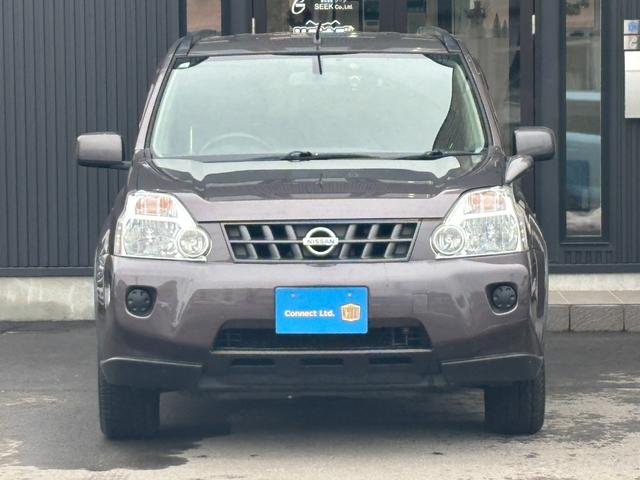 エクストレイル ２０Ｓ　４ＷＤ　ドライブレコーダー　ＥＴＣ　バックカメラ　オートクルーズコントロール　ナビ　ＴＶ　アルミホイール　キーレスエントリー　電動格納ミラー　シートヒーター　ＣＶＴ　衝突安全ボディ　ＣＤ　ＤＶＤ再生（12枚目）