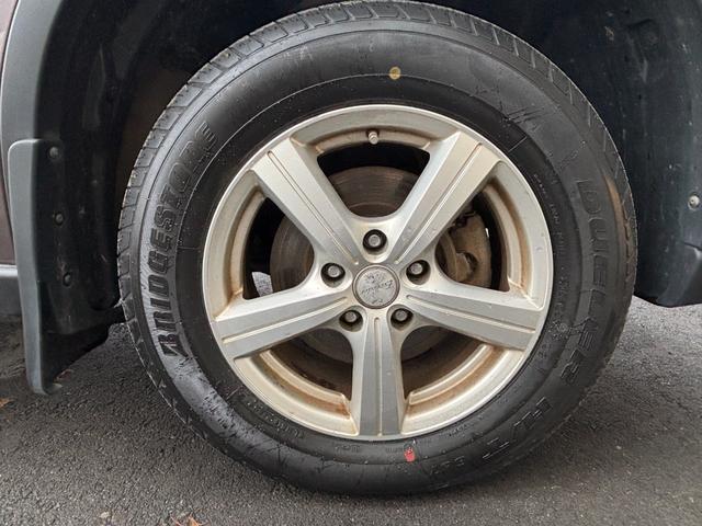 エクストレイル ２０Ｓ　４ＷＤ　ドライブレコーダー　ＥＴＣ　バックカメラ　オートクルーズコントロール　ナビ　ＴＶ　アルミホイール　キーレスエントリー　電動格納ミラー　シートヒーター　ＣＶＴ　衝突安全ボディ　ＣＤ　ＤＶＤ再生（20枚目）