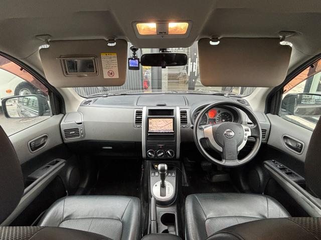 エクストレイル ２０Ｓ　４ＷＤ　ドライブレコーダー　ＥＴＣ　バックカメラ　オートクルーズコントロール　ナビ　ＴＶ　アルミホイール　キーレスエントリー　電動格納ミラー　シートヒーター　ＣＶＴ　衝突安全ボディ　ＣＤ　ＤＶＤ再生（22枚目）