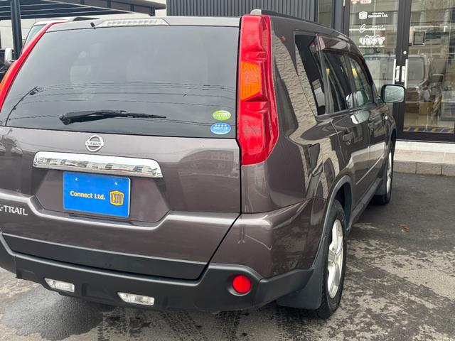 エクストレイル ２０Ｓ　４ＷＤ　ドライブレコーダー　ＥＴＣ　バックカメラ　オートクルーズコントロール　ナビ　ＴＶ　アルミホイール　キーレスエントリー　電動格納ミラー　シートヒーター　ＣＶＴ　衝突安全ボディ　ＣＤ　ＤＶＤ再生（28枚目）