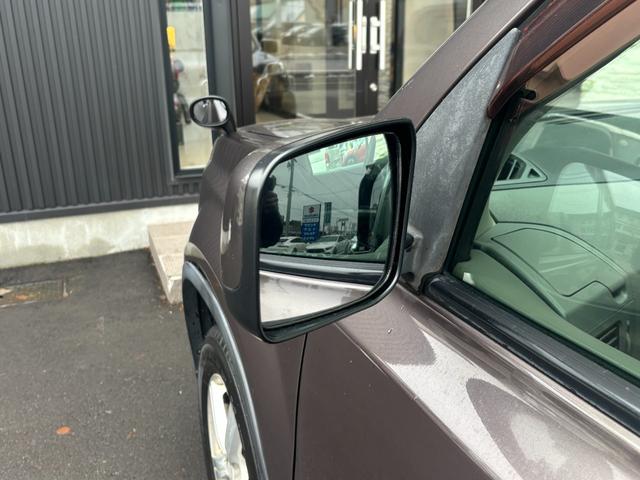 エクストレイル ２０Ｓ　４ＷＤ　ドライブレコーダー　ＥＴＣ　バックカメラ　オートクルーズコントロール　ナビ　ＴＶ　アルミホイール　キーレスエントリー　電動格納ミラー　シートヒーター　ＣＶＴ　衝突安全ボディ　ＣＤ　ＤＶＤ再生（72枚目）