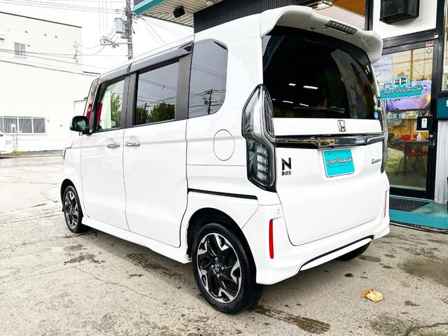 Ｎ－ＢＯＸカスタム Ｇ・Ｌターボホンダセンシング　４ＷＤ　寒冷地仕様　社外８インチナビ　両側パワースライド　バックカメラ　純正エンジンスターター　前後ドラレコ　ＥＴＣ　ＬＥＤヘッドライト　シートヒーター　ハーフレザーシート　クルーズコントロール（10枚目）