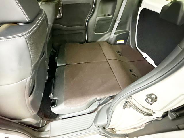 Ｎ－ＢＯＸカスタム Ｇ・Ｌターボホンダセンシング　４ＷＤ　寒冷地仕様　社外８インチナビ　両側パワースライド　バックカメラ　純正エンジンスターター　前後ドラレコ　ＥＴＣ　ＬＥＤヘッドライト　シートヒーター　ハーフレザーシート　クルーズコントロール（18枚目）