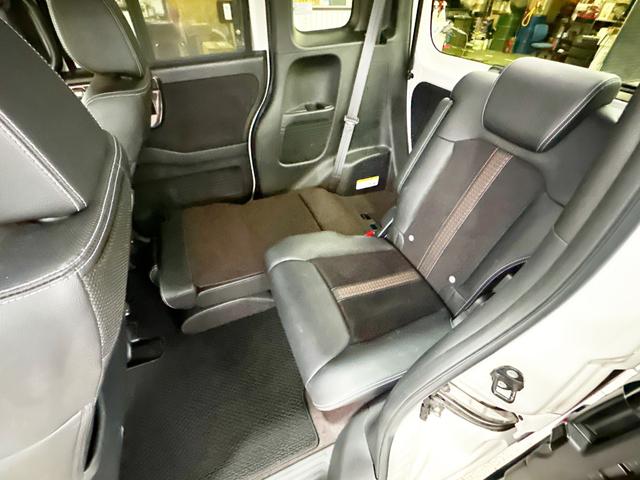 Ｎ－ＢＯＸカスタム Ｇ・Ｌターボホンダセンシング　４ＷＤ　寒冷地仕様　社外８インチナビ　両側パワースライド　バックカメラ　純正エンジンスターター　前後ドラレコ　ＥＴＣ　ＬＥＤヘッドライト　シートヒーター　ハーフレザーシート　クルーズコントロール（19枚目）