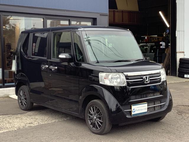 Ｎ－ＢＯＸ Ｇ　ＳＳパッケージ　４ＷＤ　自社買取車　バックカメラ　地デジＴＶ　ＥＴＣ　シートヒーター　プッシュスタート　両側パワースライドドア（4枚目）