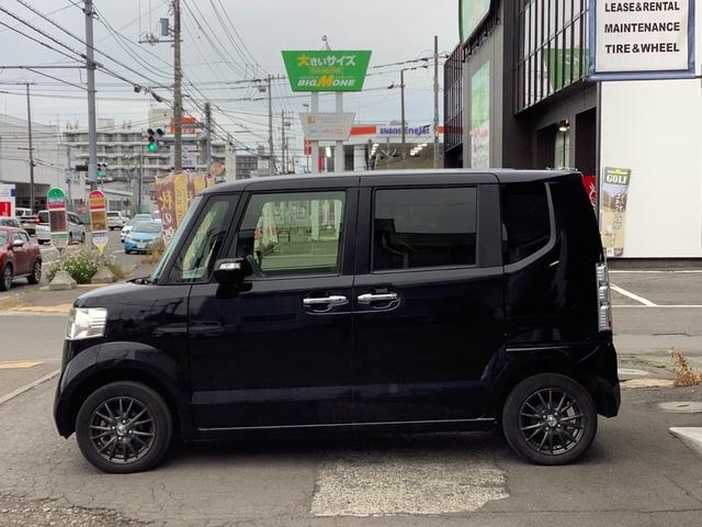 Ｎ－ＢＯＸ Ｇ　ＳＳパッケージ　４ＷＤ　自社買取車　バックカメラ　地デジＴＶ　ＥＴＣ　シートヒーター　プッシュスタート　両側パワースライドドア（5枚目）