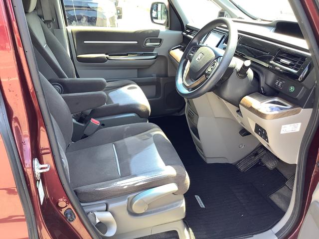 ステップワゴン Ｇ・ＥＸ　４ＷＤ　自社買取車　カーナビ　バックカメラ　地デジＴＶ　フリップダウンモニター　シートヒーター　エンジンスターター　ＥＴＣ　両側パワースライドドア（35枚目）
