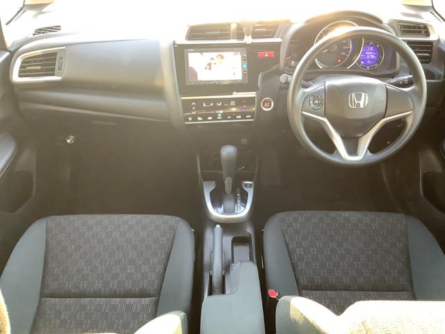 フィット １３Ｇ・Ｆパッケージ　コンフォートエディション　４ＷＤ　自社買取車　カーナビ　バックカメラ　地デジＴＶ　ＥＴＣ　プッシュスタート　エンジンスターター　シートヒーター（16枚目）
