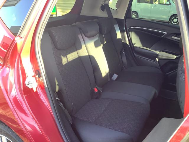 フィット １３Ｇ・Ｆパッケージ　コンフォートエディション　４ＷＤ　自社買取車　カーナビ　バックカメラ　地デジＴＶ　ＥＴＣ　プッシュスタート　エンジンスターター　シートヒーター（34枚目）